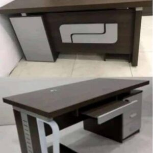 Modern Executive Managerial Desk with Interlocking Panel Design (1.2M)