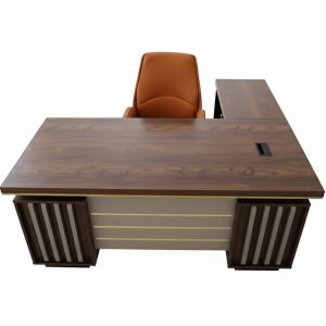 Executive Managerial Desk (1.6M)
