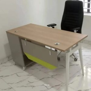 Elite Modern Manager Desk with Integrated Side Pedestal (1.2M)