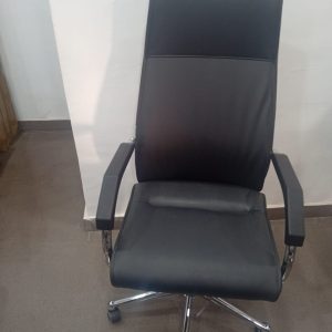 Executive High-Back Leather Swivel Office Chair