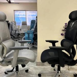 Ergonomic Mesh Chair with 3D Headrest