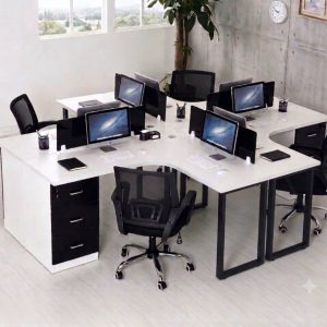 4-Way Ergonomic 120-Degree Pod Workstation